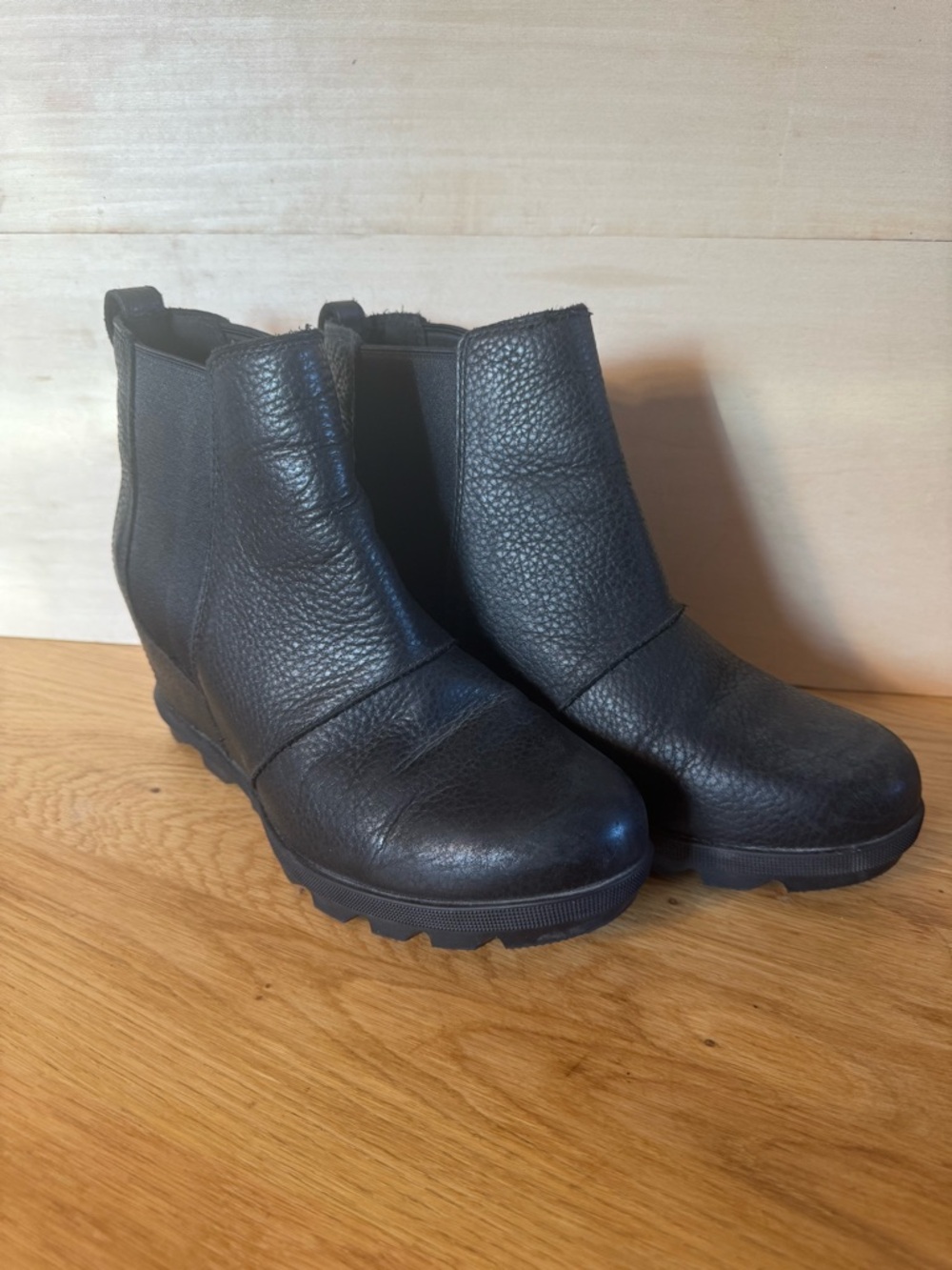 Sorel Black Leather Wedge Ankle Booties